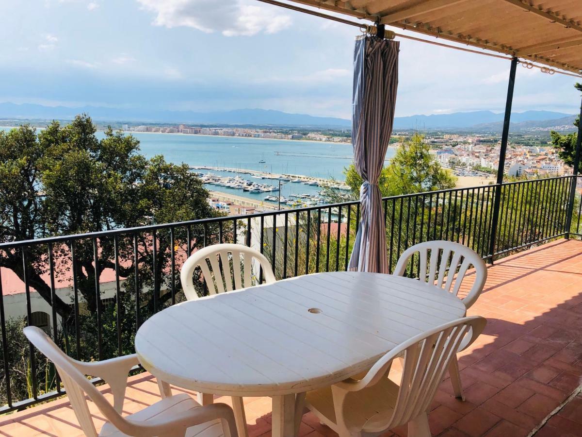Puig Rom 68 Bajo Apartment Росес Екстериор снимка