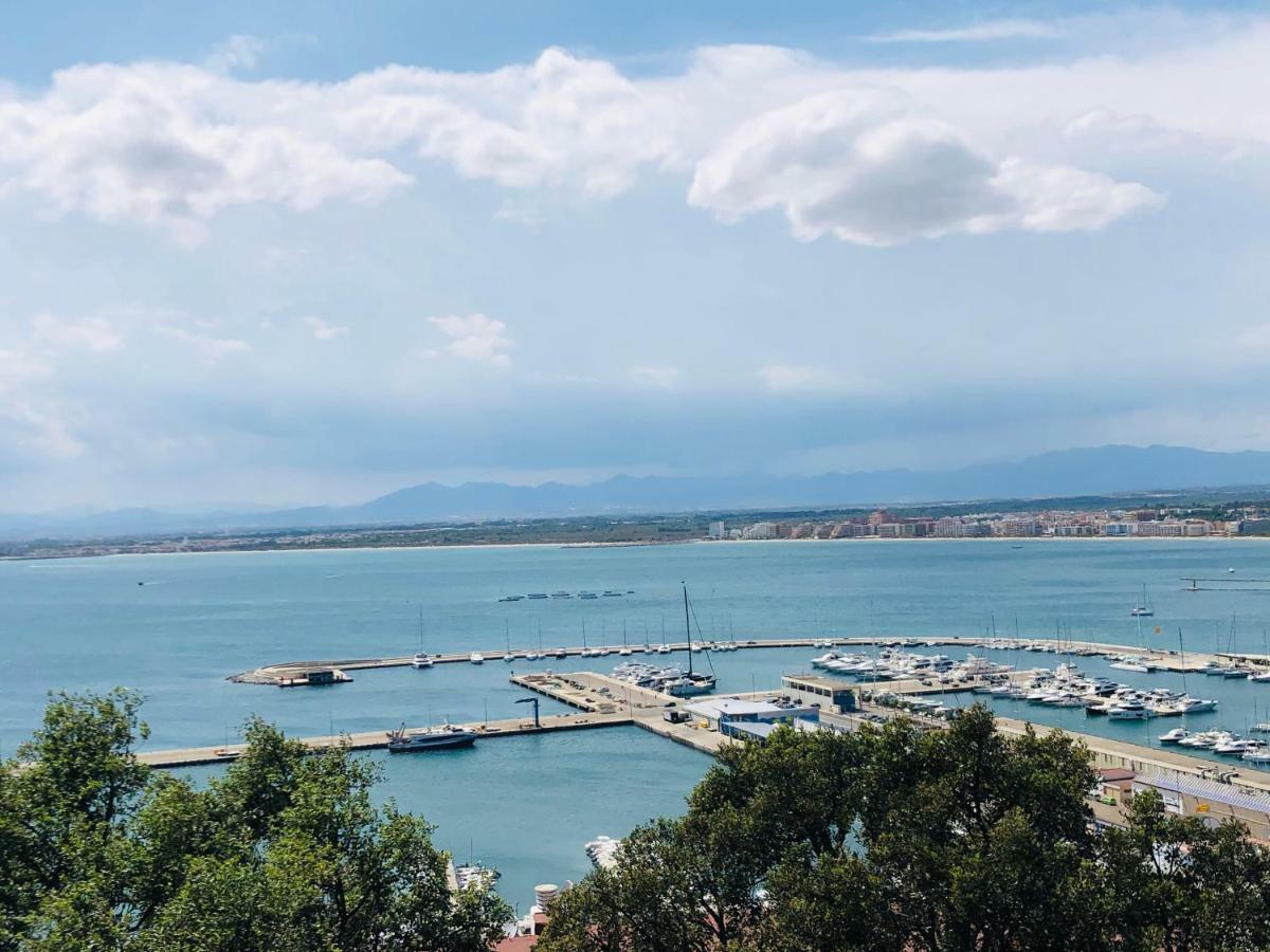 Puig Rom 68 Bajo Apartment Росес Екстериор снимка