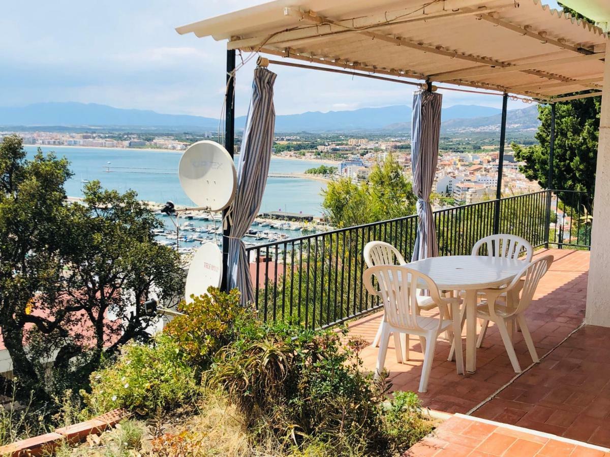 Puig Rom 68 Bajo Apartment Росес Екстериор снимка
